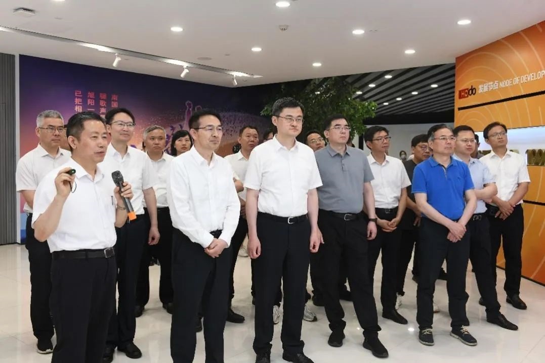 田洪带队调研云顶集团31181